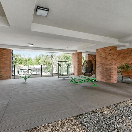 City Center Garden Gates Apartments & Free Parking By Downtown Apartments 格但斯克 外观 照片