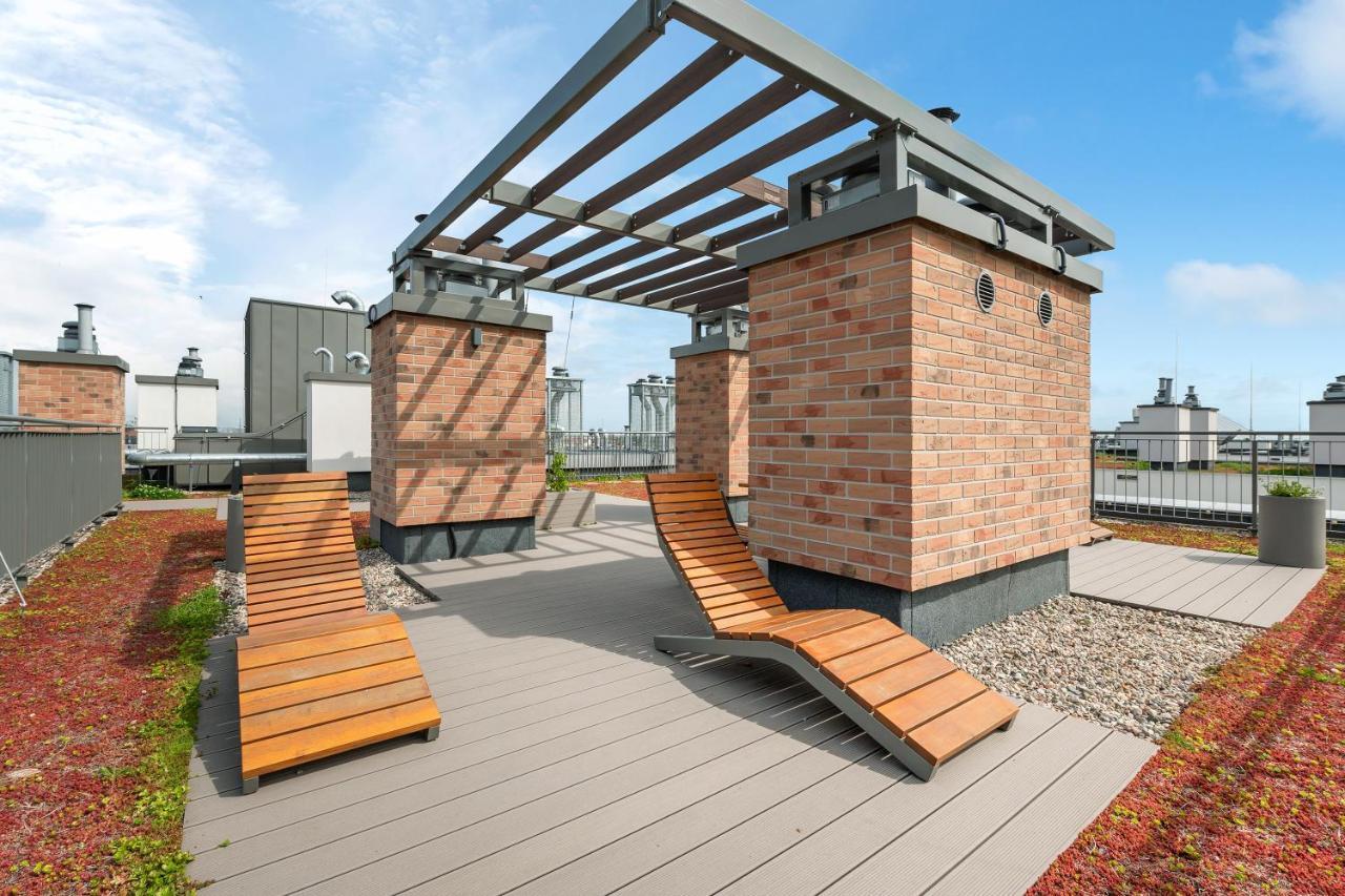 City Center Garden Gates Apartments & Free Parking By Downtown Apartments 格但斯克 外观 照片