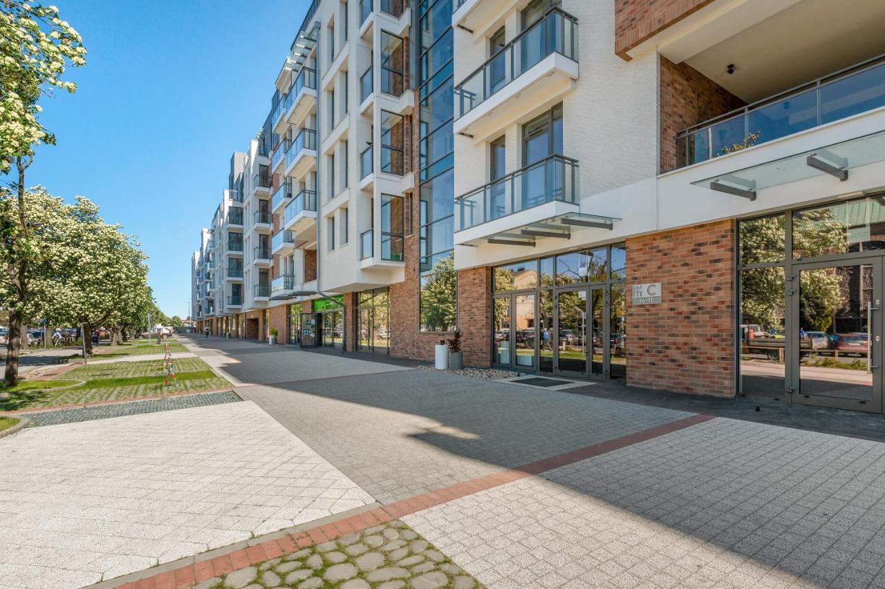 City Center Garden Gates Apartments & Free Parking By Downtown Apartments 格但斯克 外观 照片