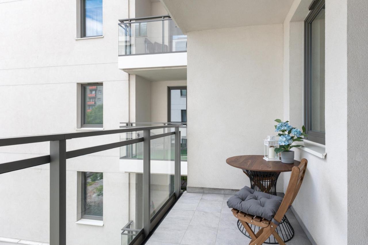 City Center Garden Gates Apartments & Free Parking By Downtown Apartments 格但斯克 外观 照片